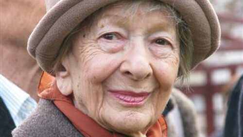Einde en begin: Een ontmoeting met Wisława Szymborska Einde en begin: Een ontmoeting met Wisława Szymborska